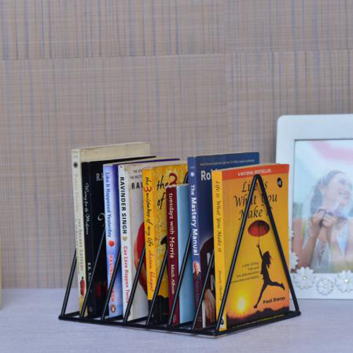 Triangular Book Organizer